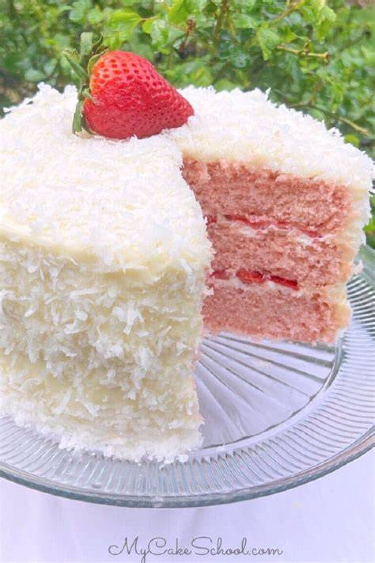 How to Make Strawberry Coconut Cake