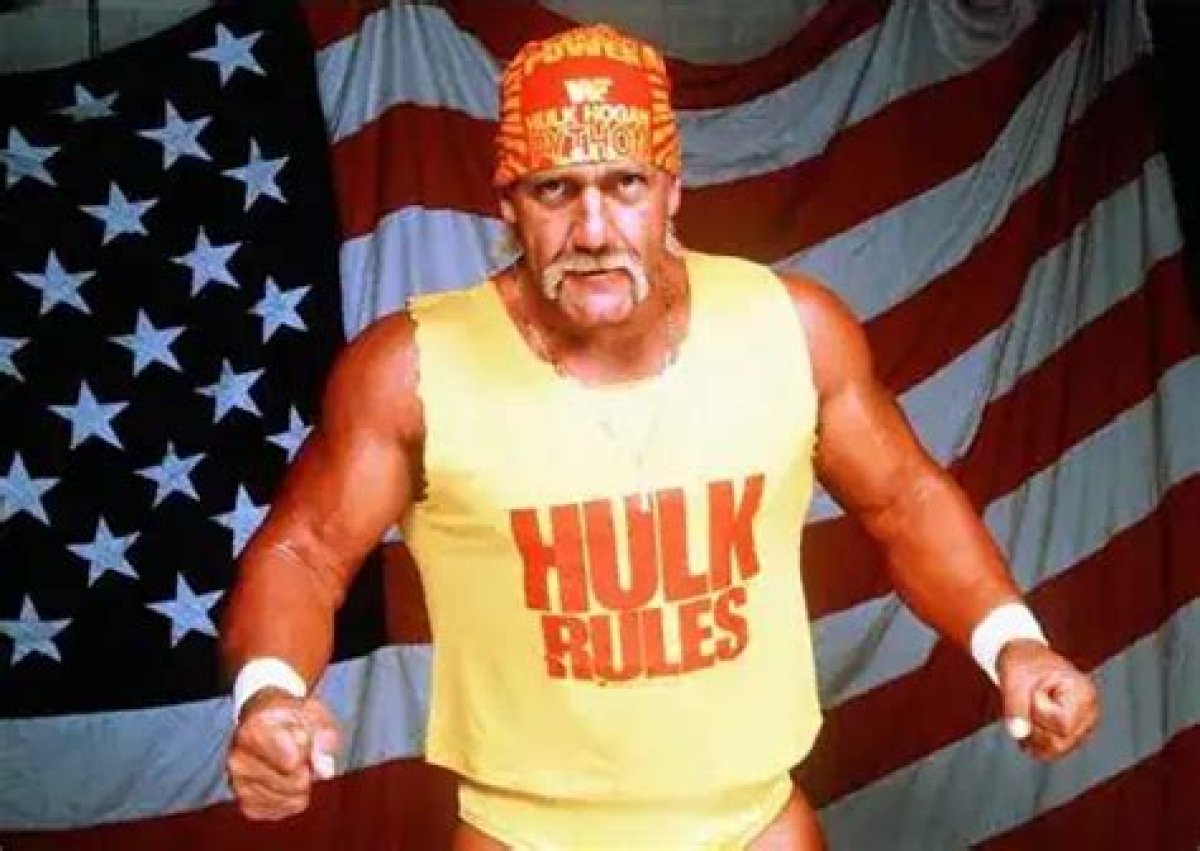 Hulk Hogan - Bio, Net Worth, Height