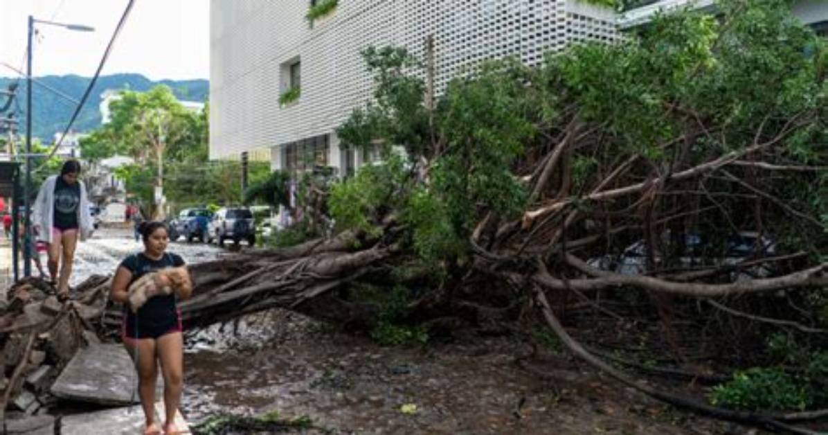 Hurricane Lidia Dissipates After Killing 1 Person, Injuring 2 Near Mexico’s Puerto Vallarta Resort