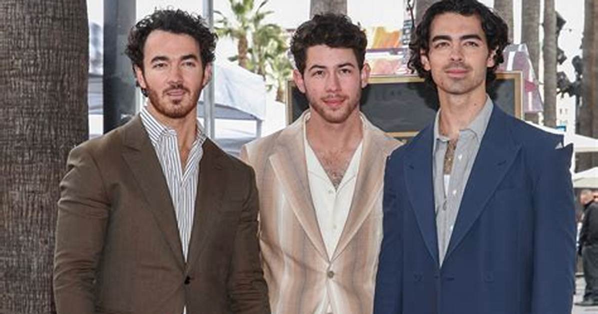 Inside Nick Jonas, Joe Jonas-Kevin Jonas’ After-Party Ft. Bhumi Pednekar, Sussanne Khan, Malaika Arora and More