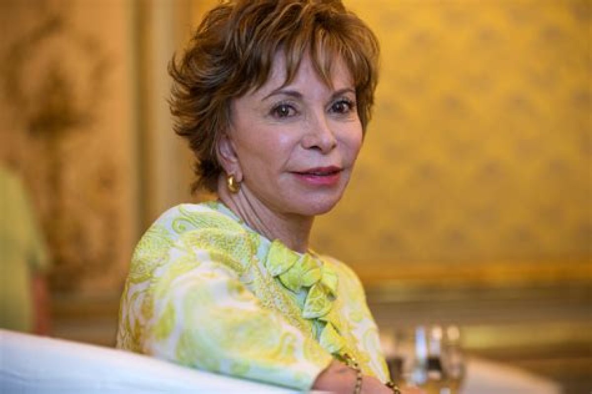 Inspired by Her Mother, Isabel Allende Publishes New Book ‘Violeta’