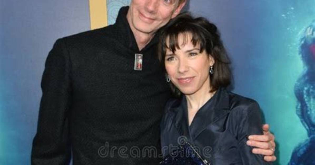 Is Sally Hawkins Married? Husband or Partner