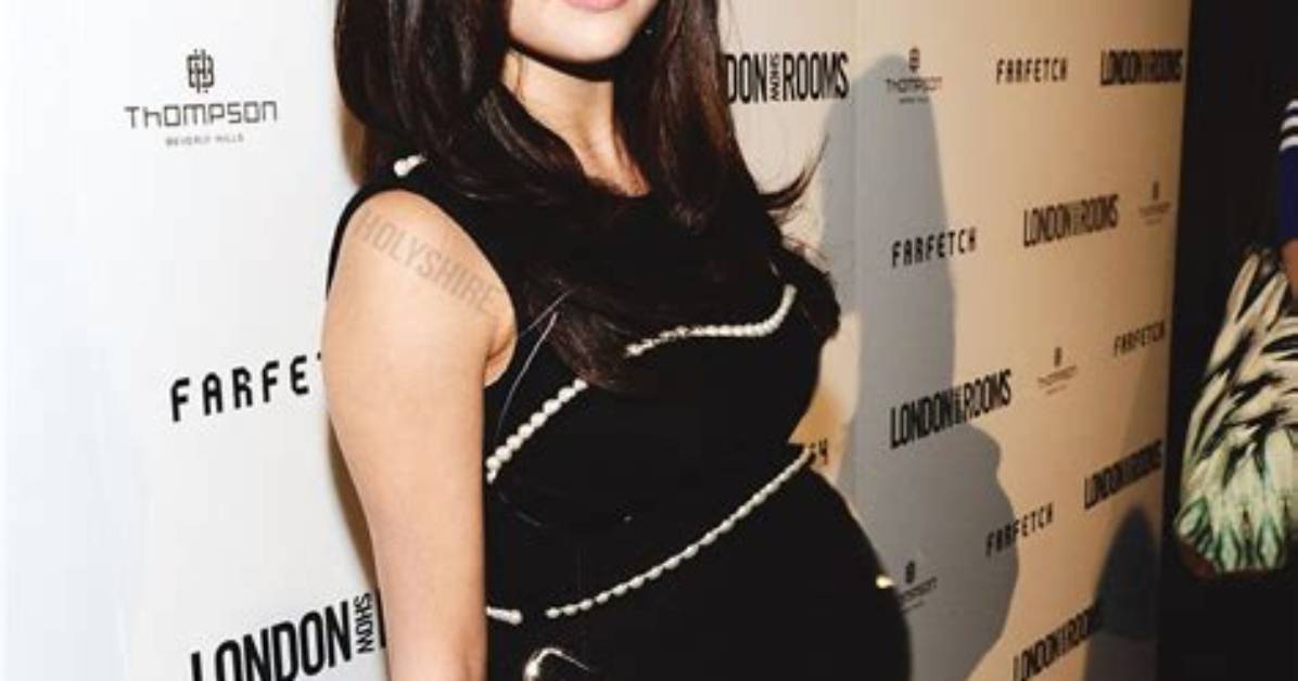 'Is Selena Gomez Pregnant?' - Fans Jump to Singer's Defence During 2023 Vmas