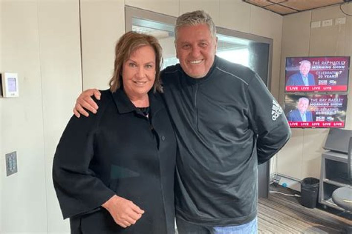 
Is Tracy Grimshaw Married? Check Tracy Grimshaw Age, Children, Husband, Net Worth, Bio, Ethnicity 