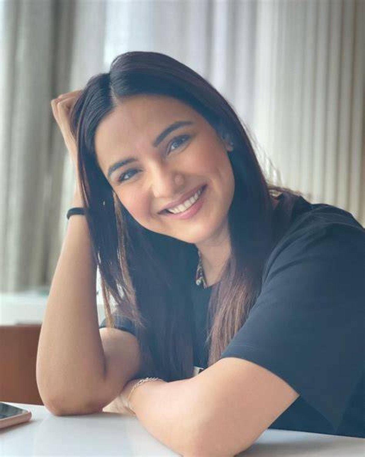 Jasmin Bhasin Wiki, Biography, Boyfriend, Height, Age & More