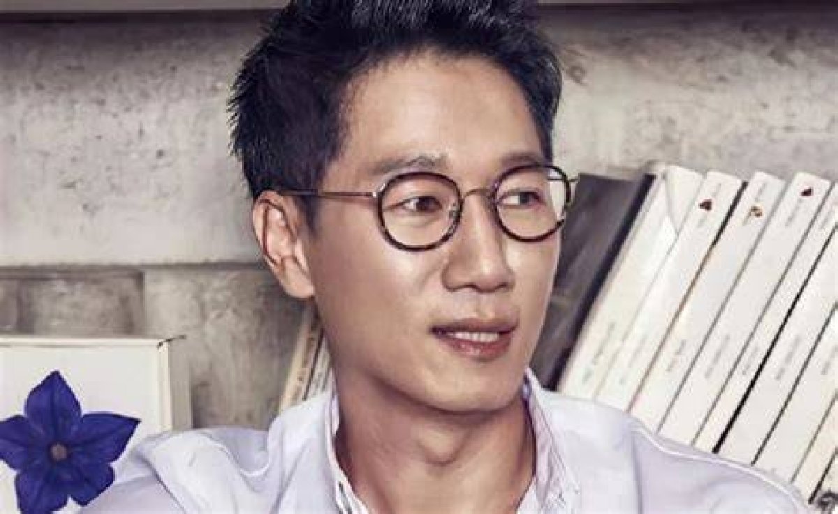 Ji Suk Jin Resumes Filming for Running Man Following Short Break Owing to Health Concerns