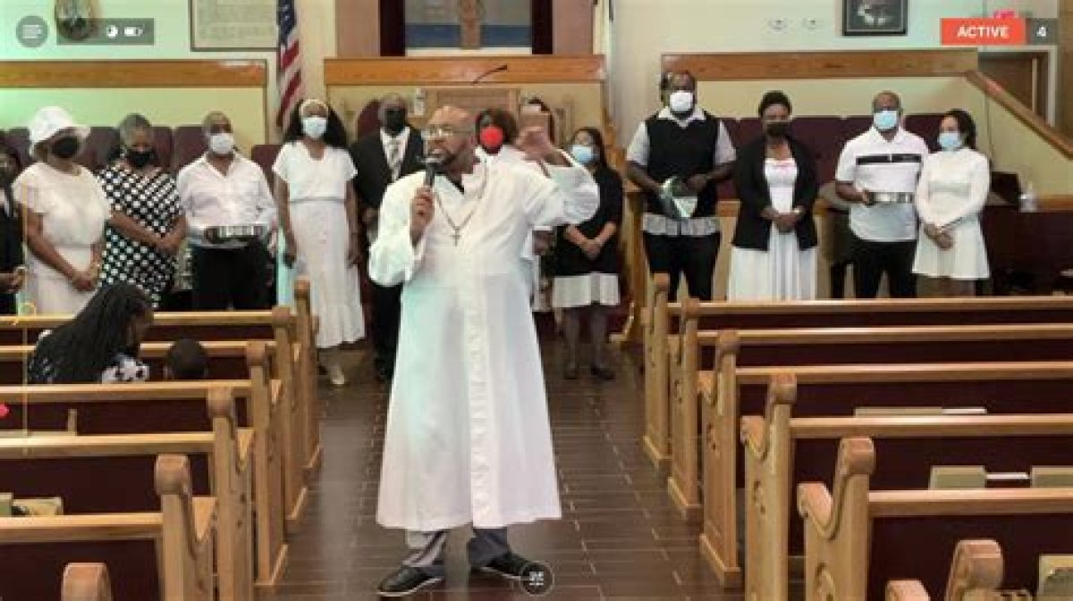 Kenyatta Braxton, Pastor of the Trinity House of Praise Church, Dies in Car Crash