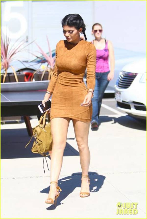 Kylie Jenner Gets Naked & Flaunts Her Curves in Sexy New Fashion Film