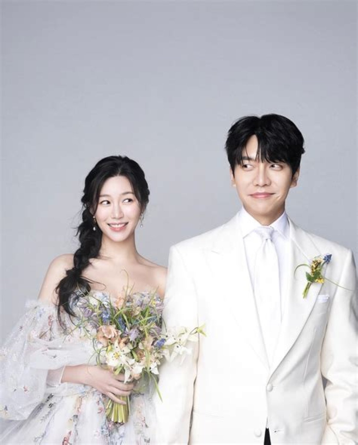 Lee Seung-Gi and Lee Da-in Are Dating: 4 Things K-Drama’s Hottest New Couple Have in Common, from Their Love of Golf to Brand Endorsements and a Unknown Family Connection