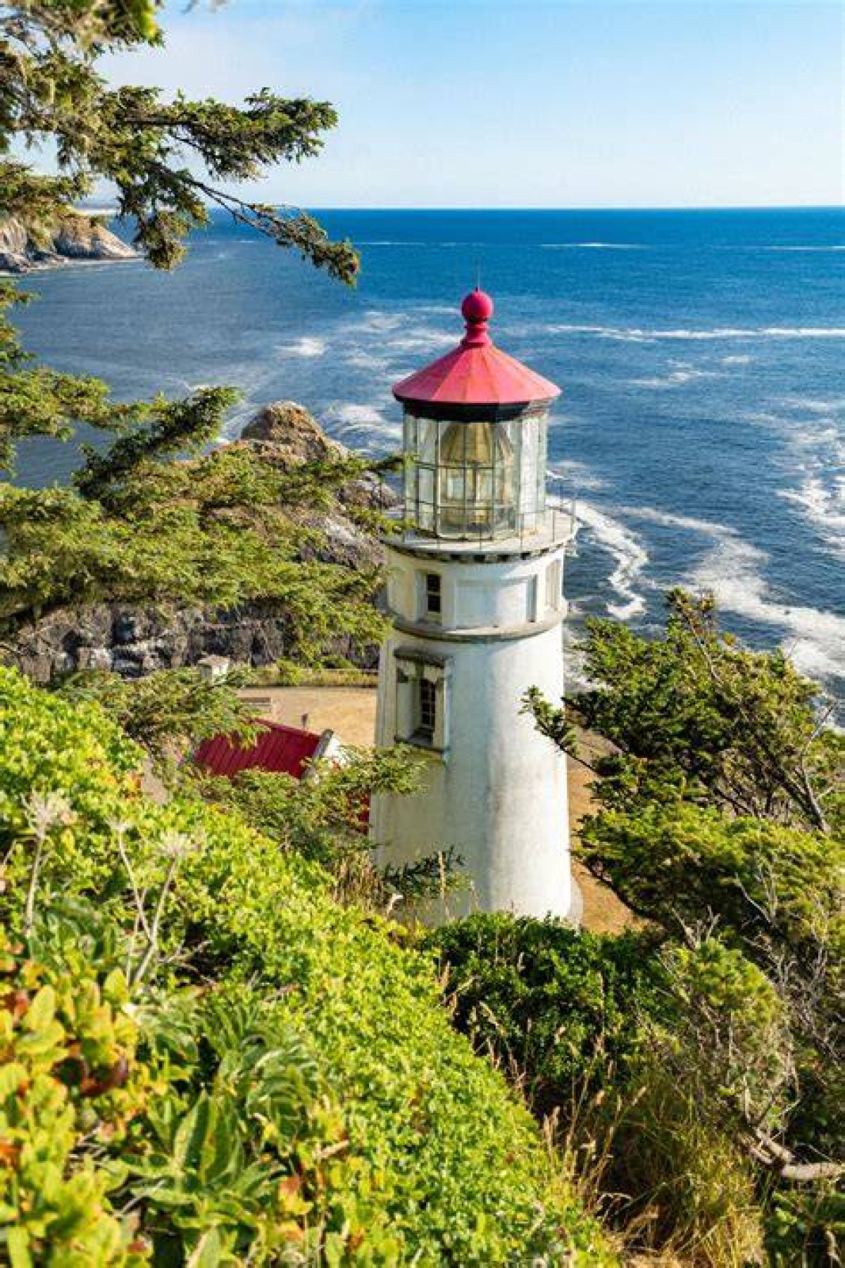 Legendary Lighthouses: Great Lighthouses-Oregon