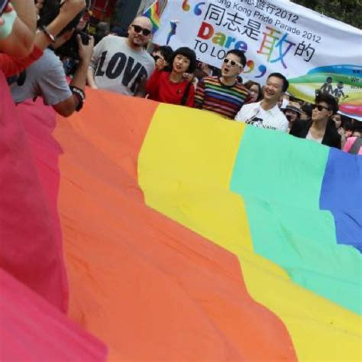Lesbians from Mainland China Revel in Hong Kong's Freedom