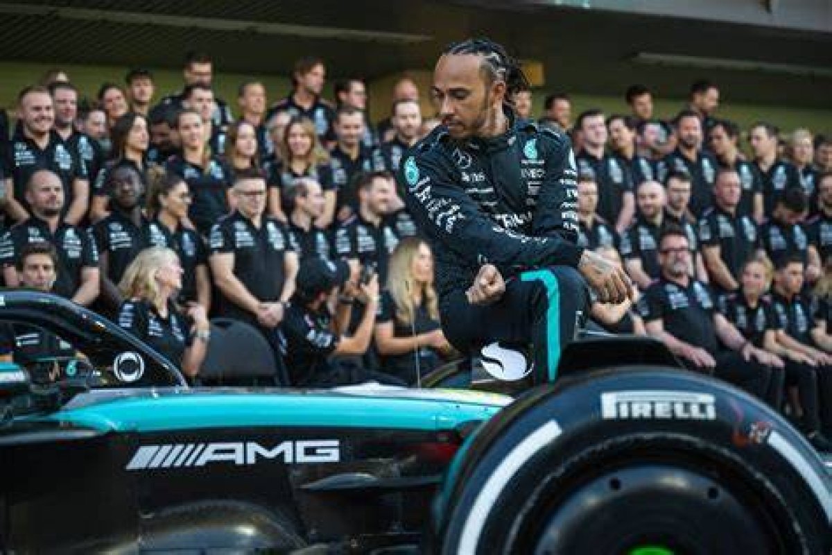 Lewis Hamilton Knew Mercedes Would Start F1 2023 on Back Foot from ‘Moment I Drove’ W14 | F1