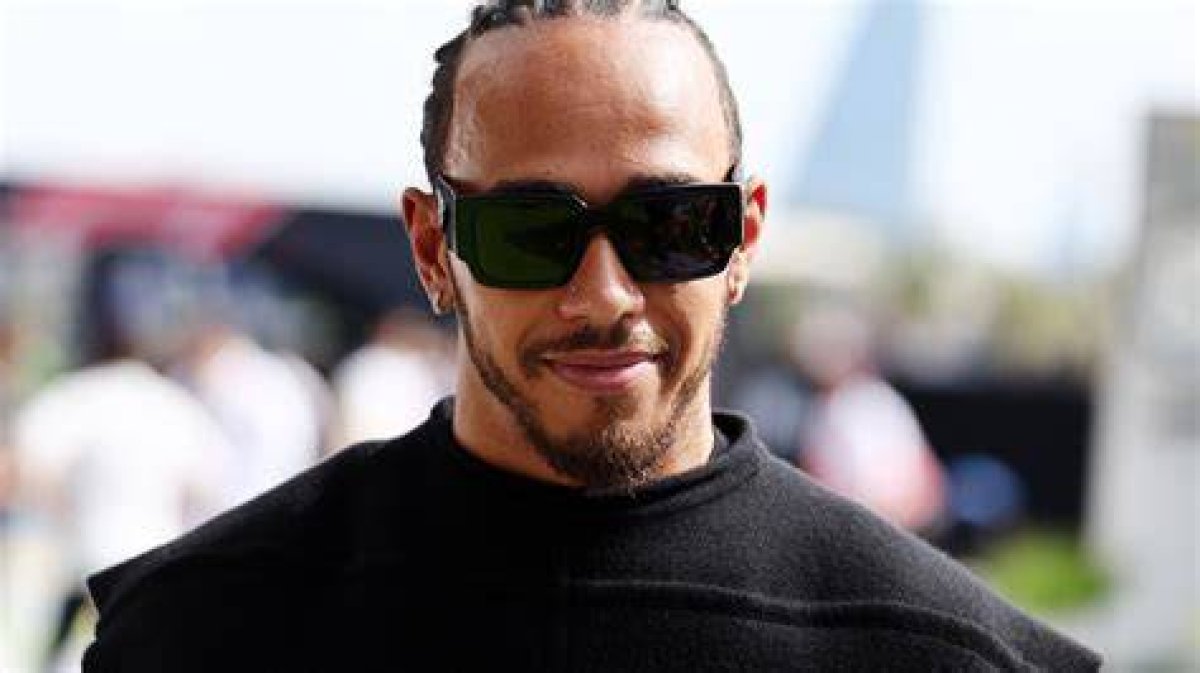 Lewis Hamilton’s Luxury Lifestyle of Mega-Money Houses, Cars and Yachts Revealed | F1
