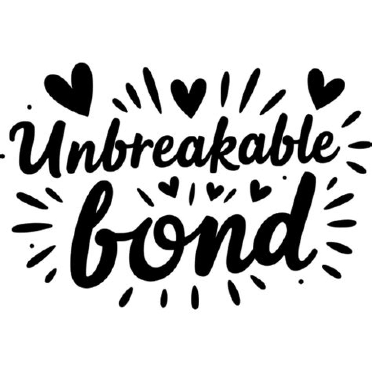 Love, Music, and Art: the Unbreakable Bond of Lynz and Gerard Way