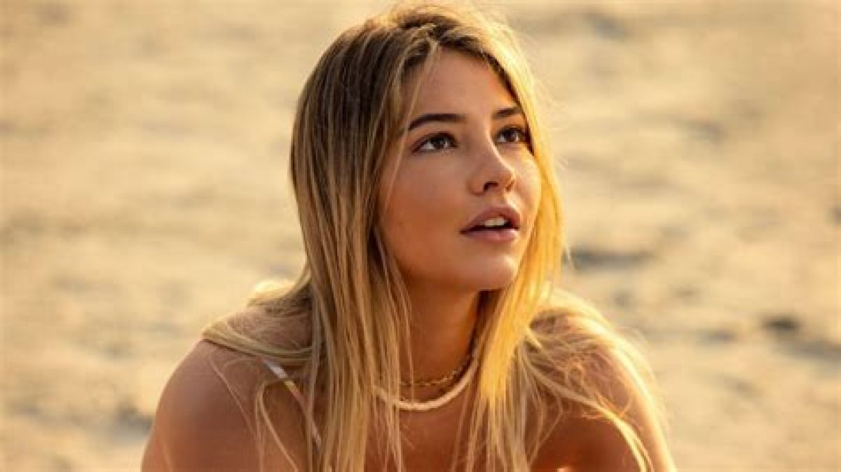 Madelyn Cline on Outer Banks Season 3 and Glass Onion: a Knives out Mystery: Netflix’s Breakout Star Talks Fame, Films and Still Feeling ‘Starstruck’ Around Bigwigs Like Cate Blanchett – Interview