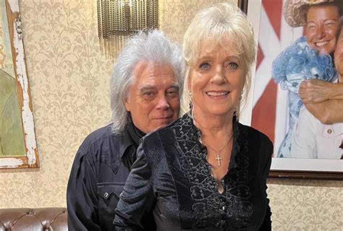 Marty Stuart's Wife: the Woman Behind the Legend