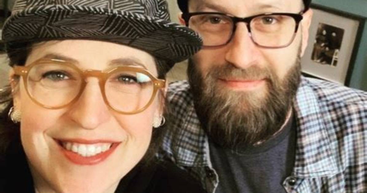 Mayim Bialik’s Boyfriend: Who Is Mayim Bialik Dating?