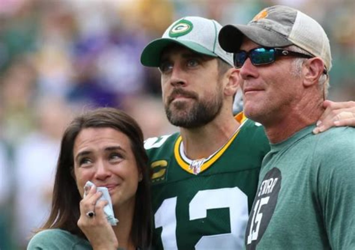 Meet Darla Leigh Pittman Rodgers, Aaron Rodgers Mother: Her Husband & Facts