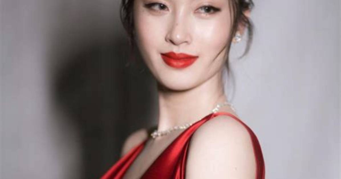 Meet ‘Thailand’s Most Beautiful Trans Model’, Poyd Treechada Petcharat: the Newlywed Beauty Pageant Queen and Lgbtq Activist Attends Bulgari Events and Stars in Films with Andy Lau and Carina Lau