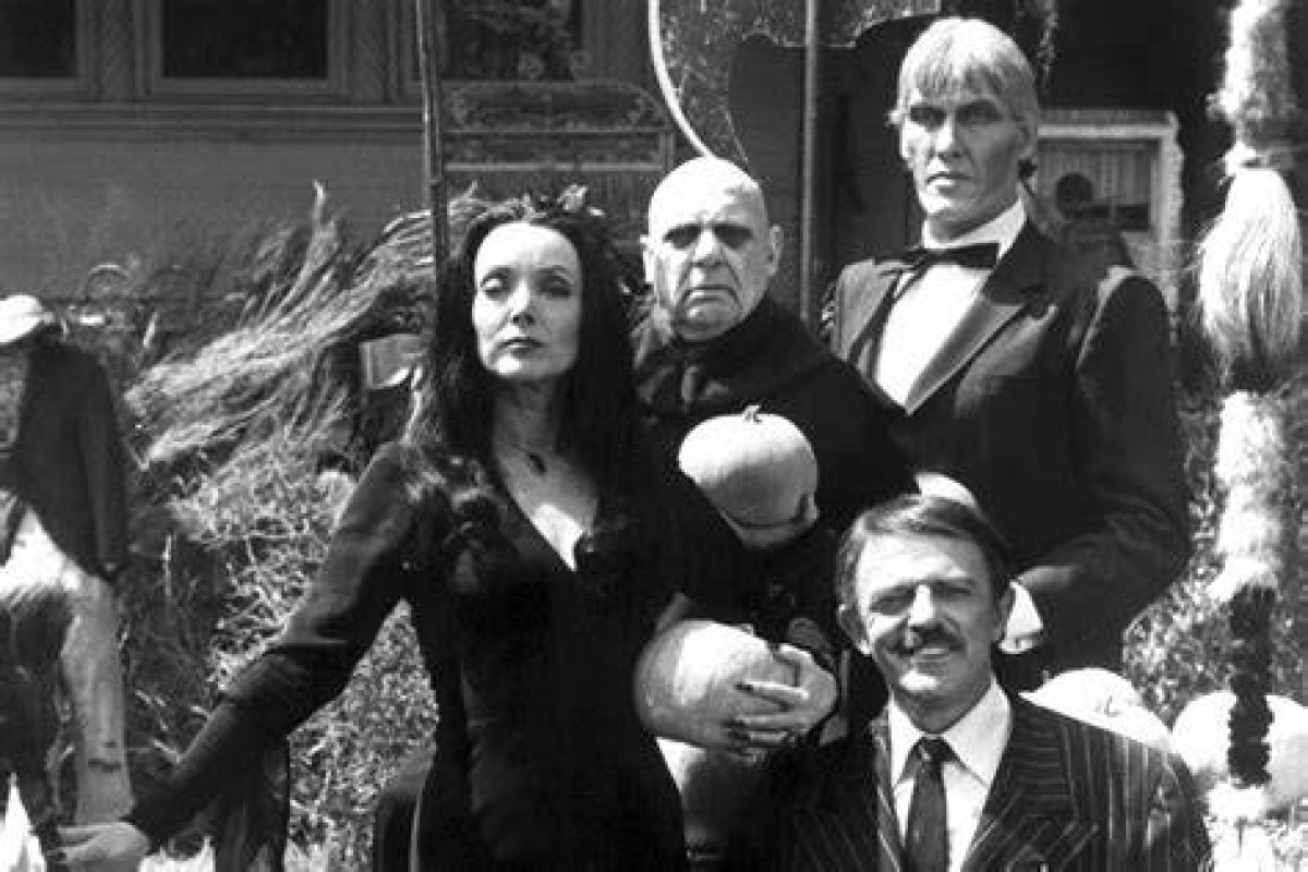Member of Tv’s Addams Family Nyt Crossword Clue