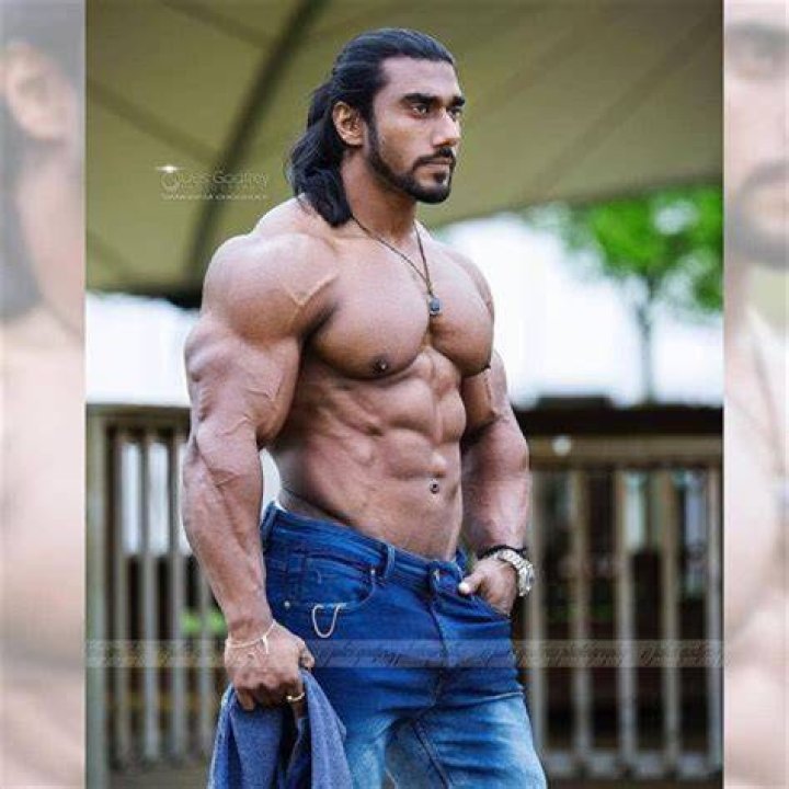 
Michael Page Height, Weight, Net Worth, Age, Birthday, Wikipedia, Who, Instagram, Biography 