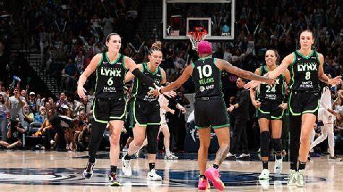 Minnesota Lynx Center Voted 2021 Wnba Defensive Player of the Year: 2 Wds.