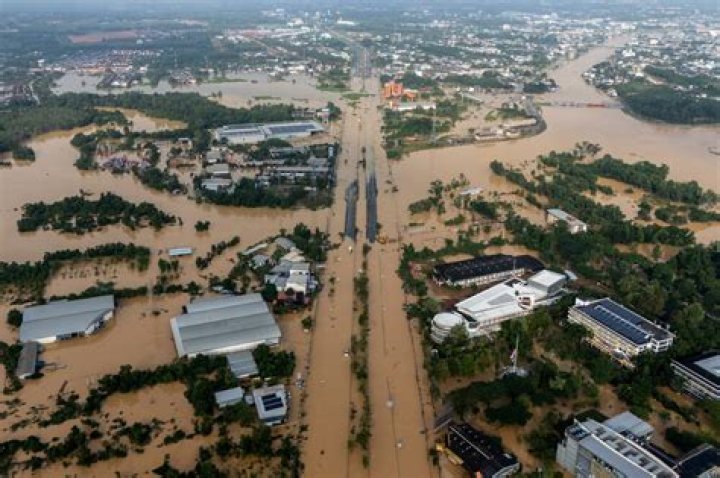 
More than 5,000 people affected by floods in Thailand 