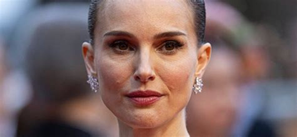 Natalie Portman Reveals She's Open to Star Wars Return as Padmé Amidala