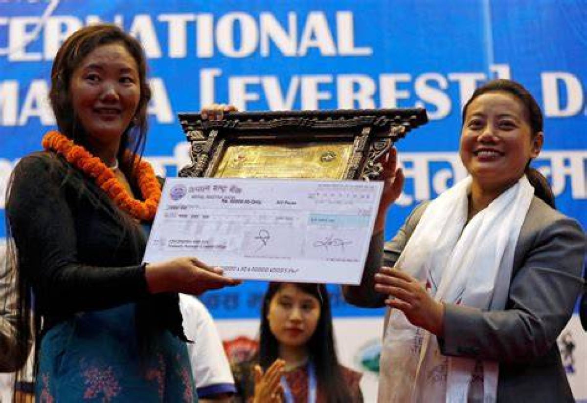 Nepal’s Lhaka Sherpa Breaks Her Own Female Record by Scaling Mount Everest for 10Th Time