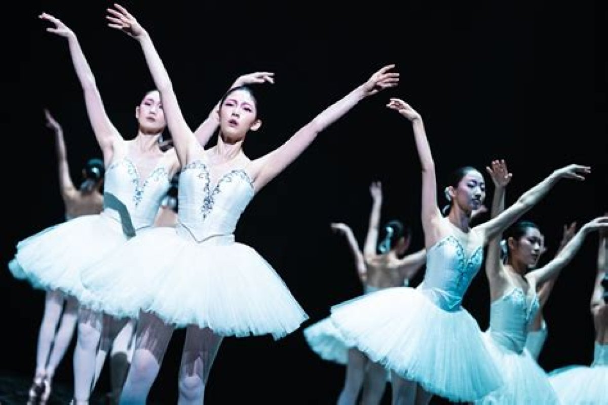 Netflix Movie Review: Ballerina – Korean Actress Jeon Jong-Seo Reunites with the Call Director to Play an Assassin in Slick and Gory Thriller