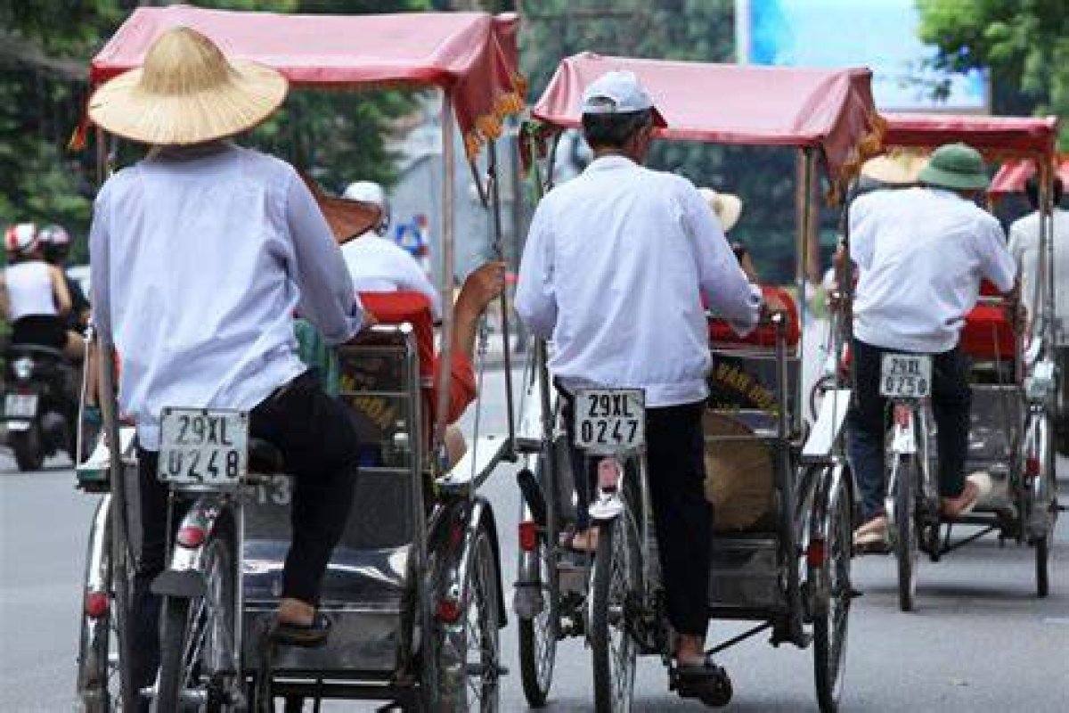 Outmoded Model: Ride May Be over for Hanoi’s Historic Cycle Rickshaws
