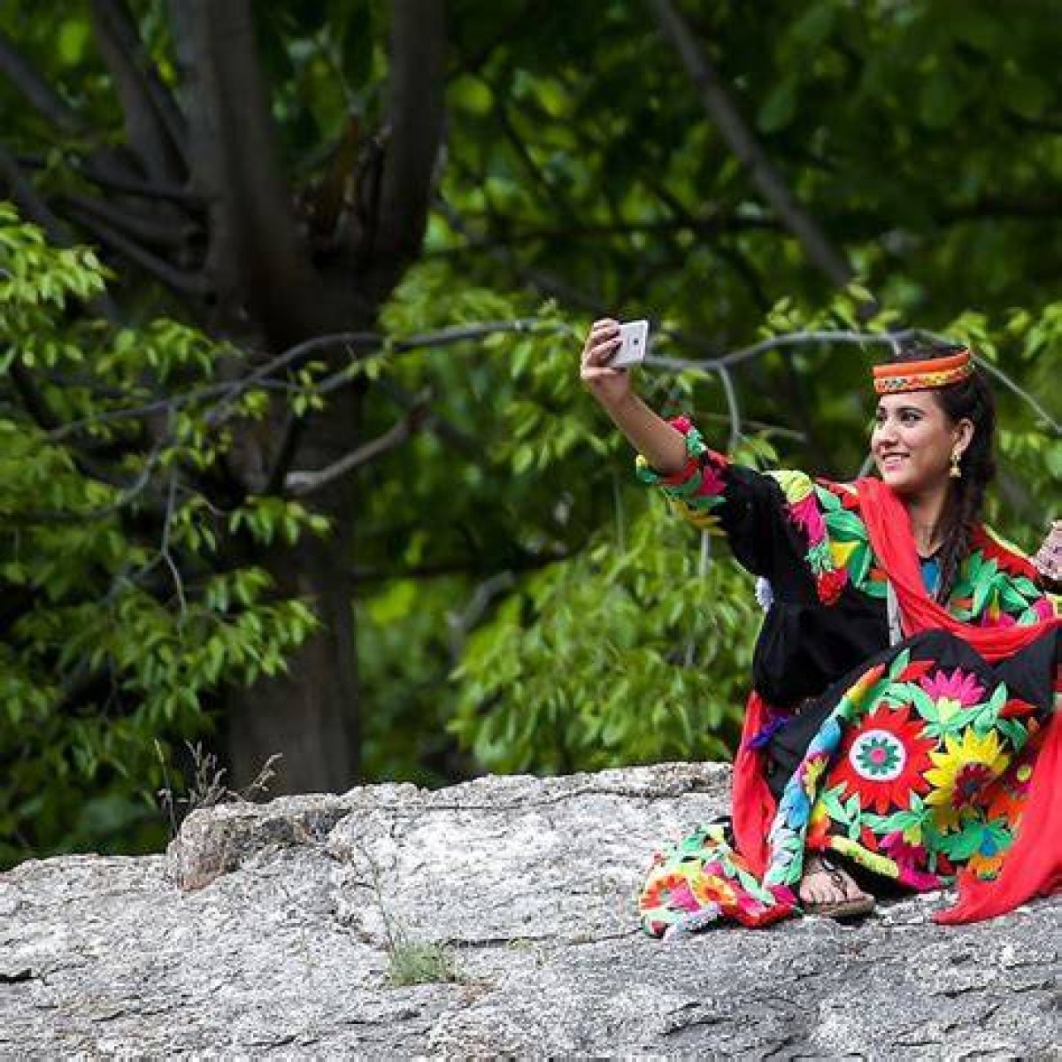 Pakistan’s Pale-Skin Kalash Minority Battle Tourism Deluge That’s Making Women Feel They’re ‘In a Zoo’