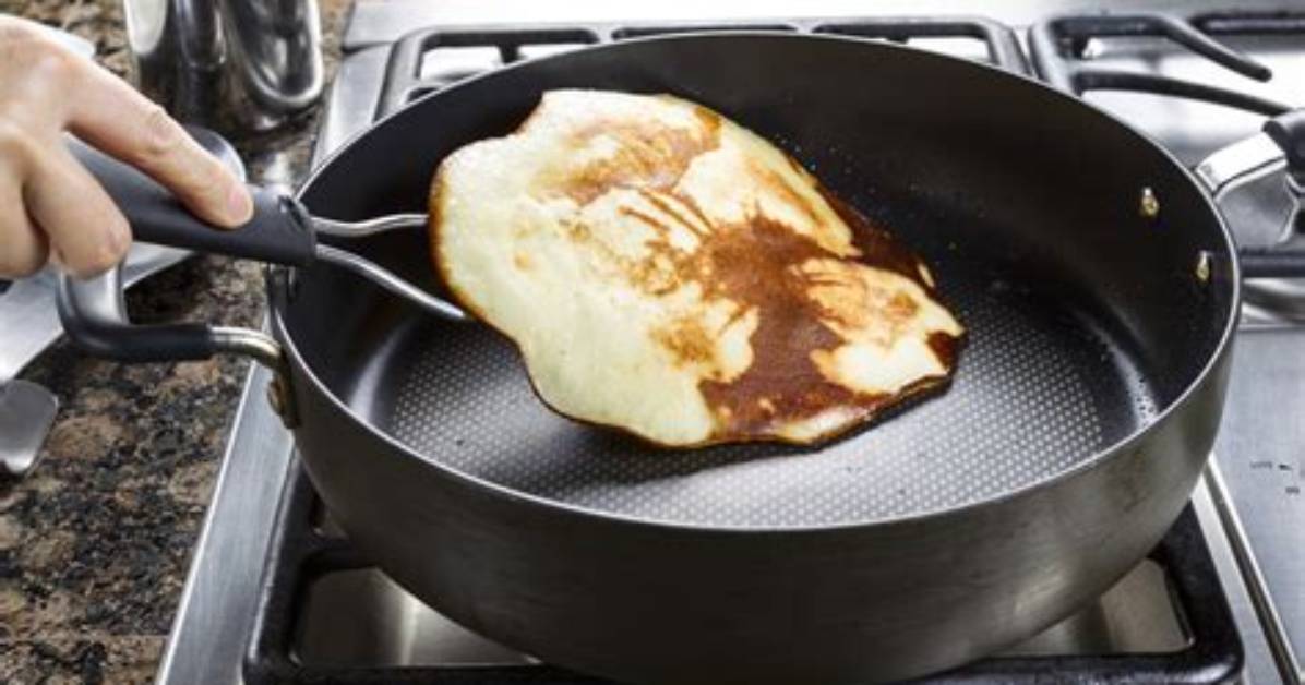 Pancake-Flipping Implement