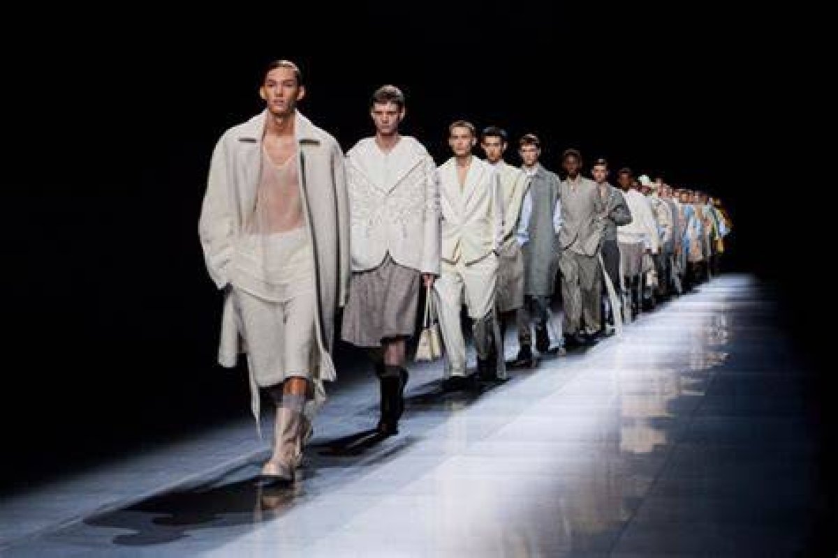 Paris Men’s Fashion Week: How Dior Homme’s Kim Jones Paid Tribute the Brand’s ‘New Look’ 75 Year's on in His Winter 2022/23 Menswear Collection
