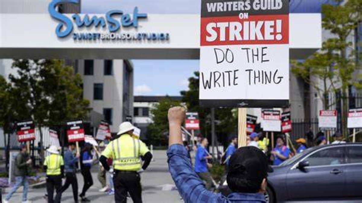 Pbs Newshour | Actors' Union Threatens to Strike Alongside Writers | Season 2023