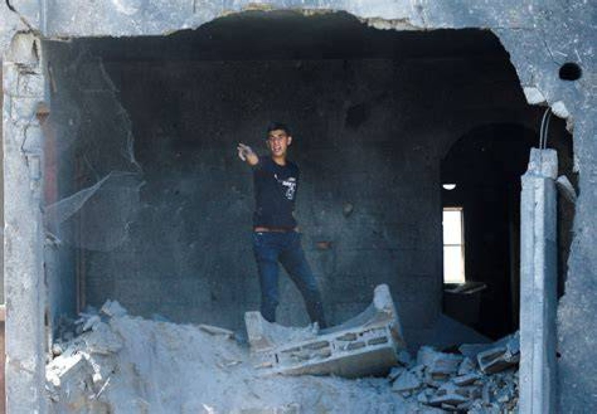 Pbs Newshour | Israel Hammers Gaza as Forces Prepare for Ground Invasion | Season 2023