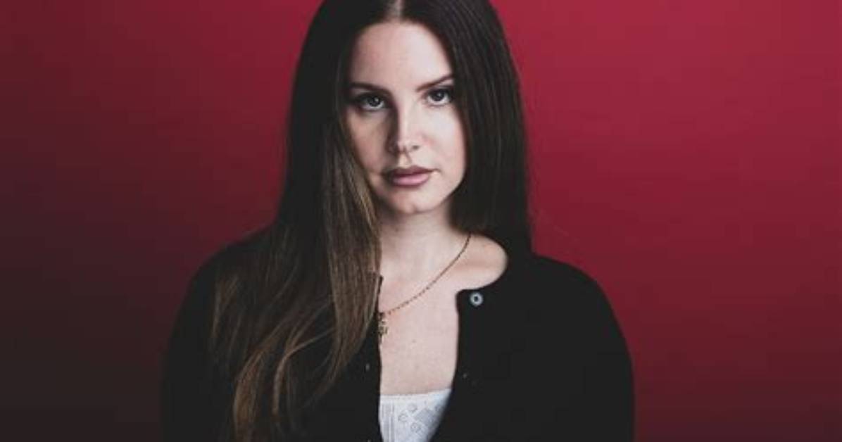 Pop Singer ___ Del Rey