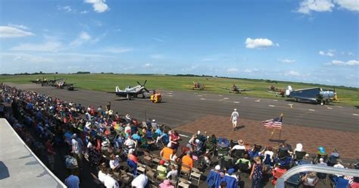 Postcards | Ray Fagen Memorial Airshow | Season 14 | Episode 9