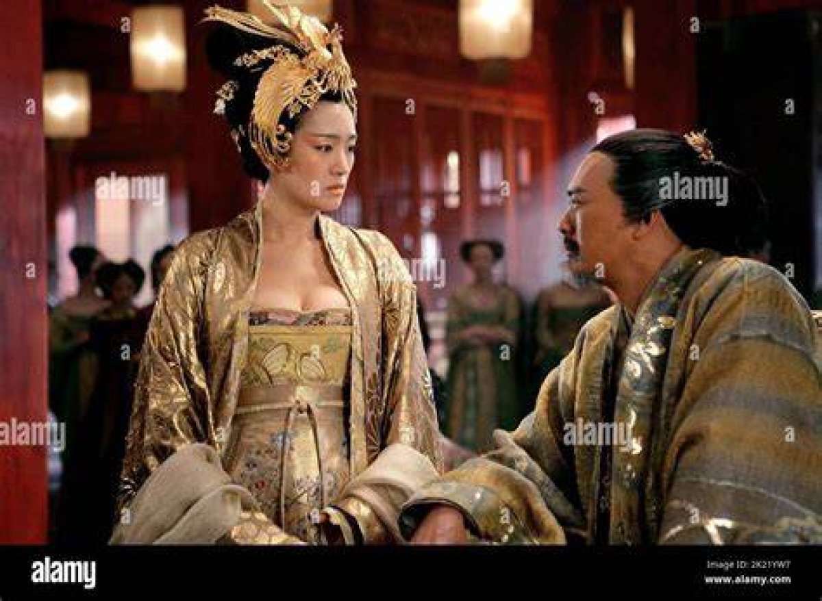 Queen Elizabeth, Chow Yun-Fat, Gong Li and Tom Cruise Have All Eaten at Hong Kong’s Jumbo Kingdom Floating Restaurants – but How Much of Its History Do You Know?