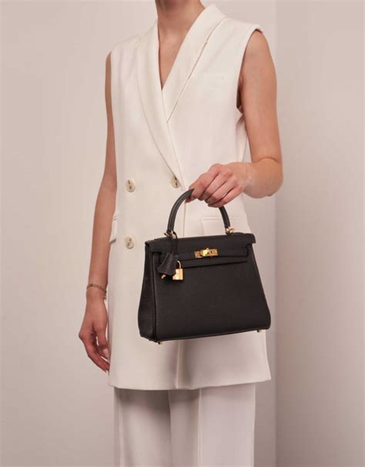 Rare Hermès Kelly 25 Bag to Sell for More Than Us$500,000 at Sotheby’s, and Could Set a New Auction Record