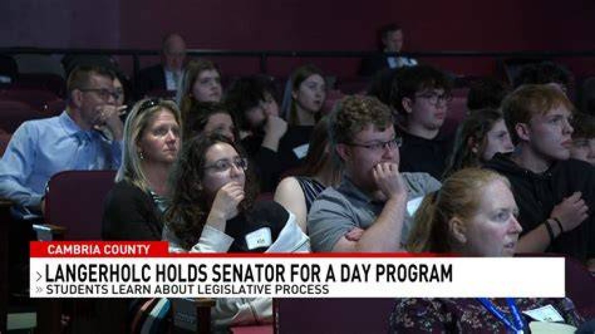 Senator for a Day Event Teaches Students About Legislative Process