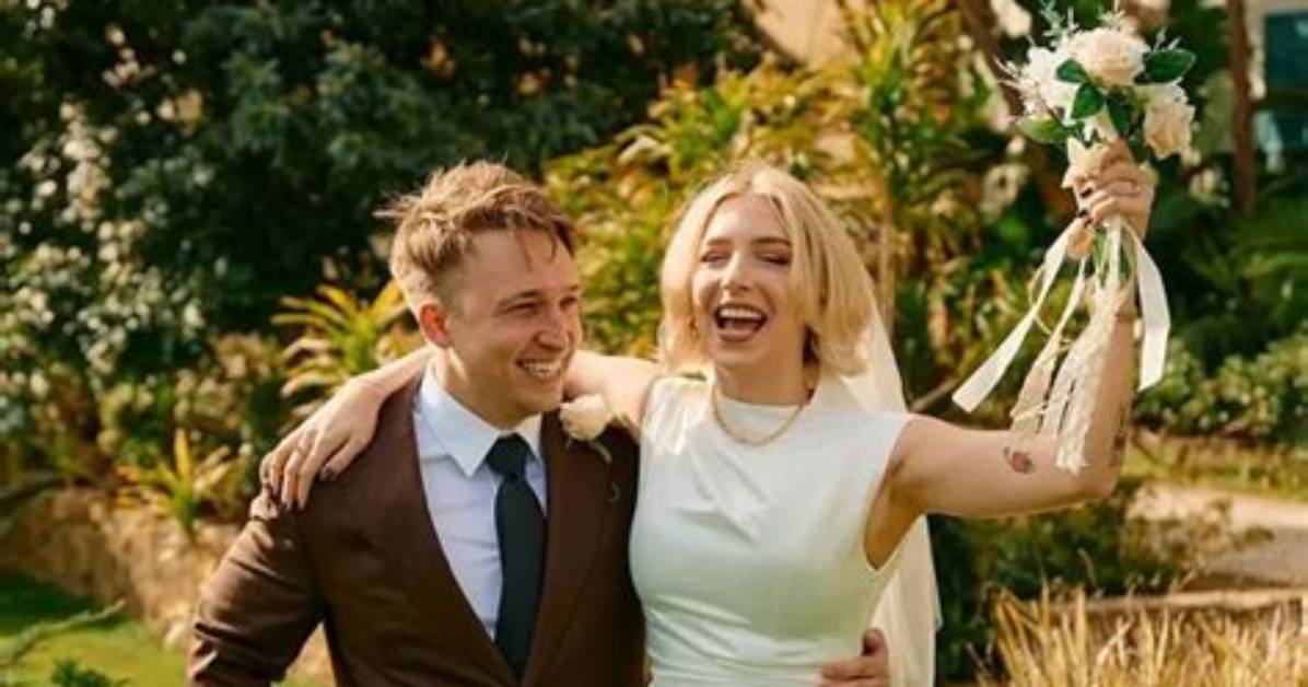 Shayne and Courtney Married: the Real Story Behind Their Union