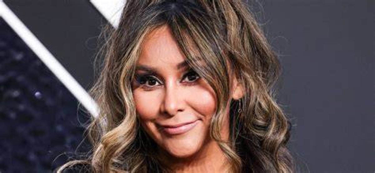Snooki's Journey: the Truth Behind Her Breast Implants