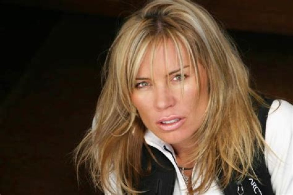 Socialite Annabelle Bond in Hk$4M Row for Child Support