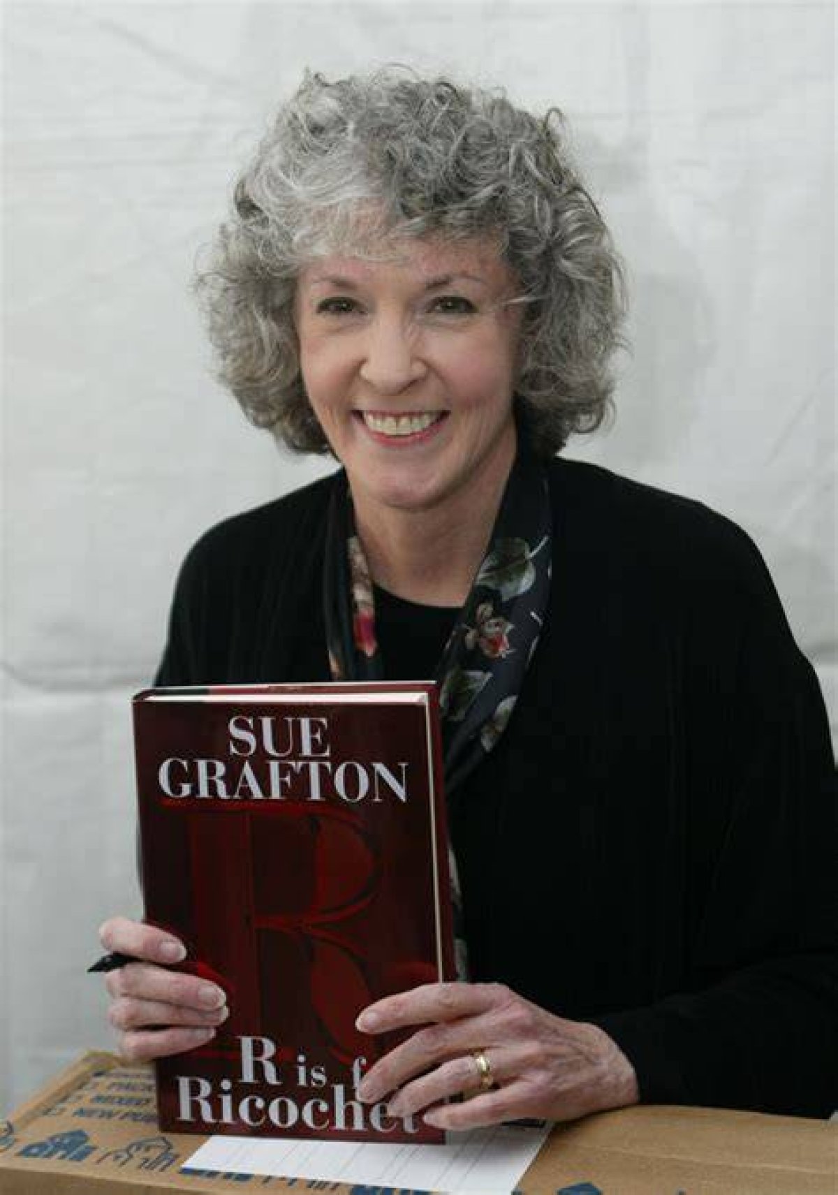Sue Grafton Net Worth