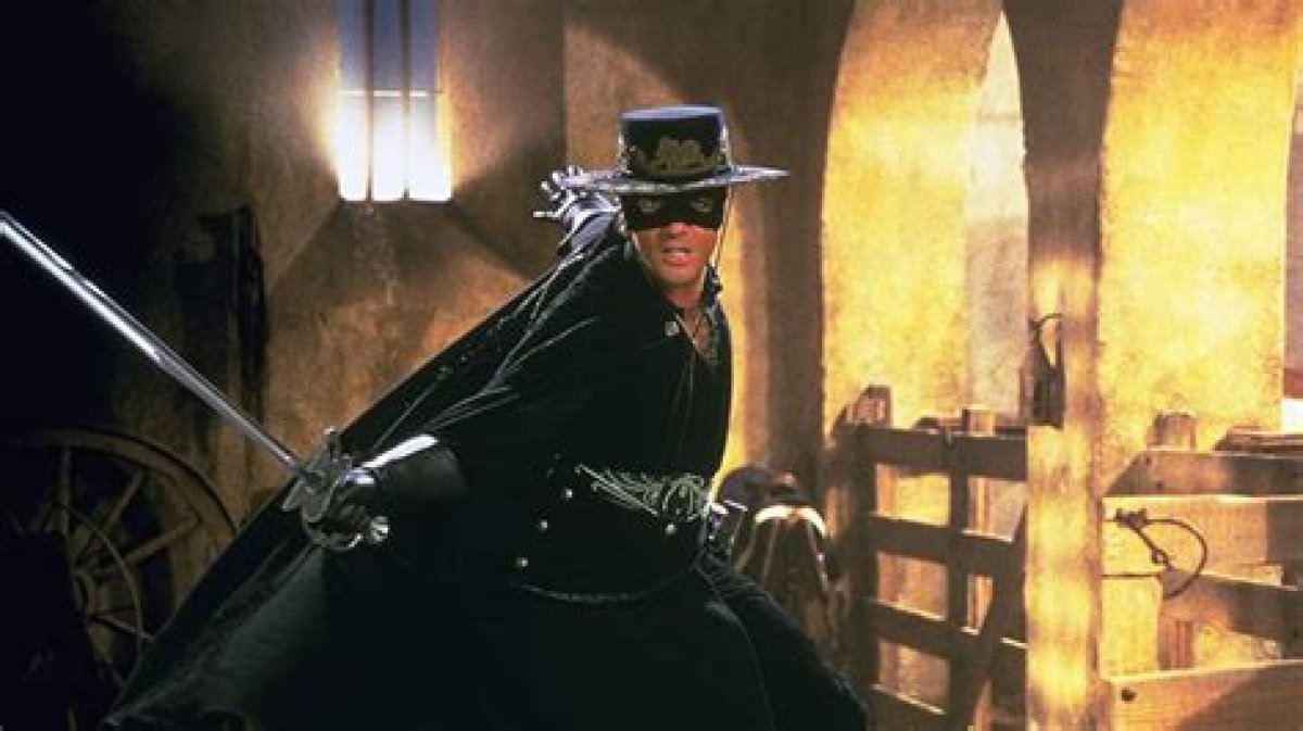 ¿Te Acuerdas De El Zorro? De Forajido Y Espadachín a Hacker En Zorro 2.0, Una Película Que Reinventará Al Personaje