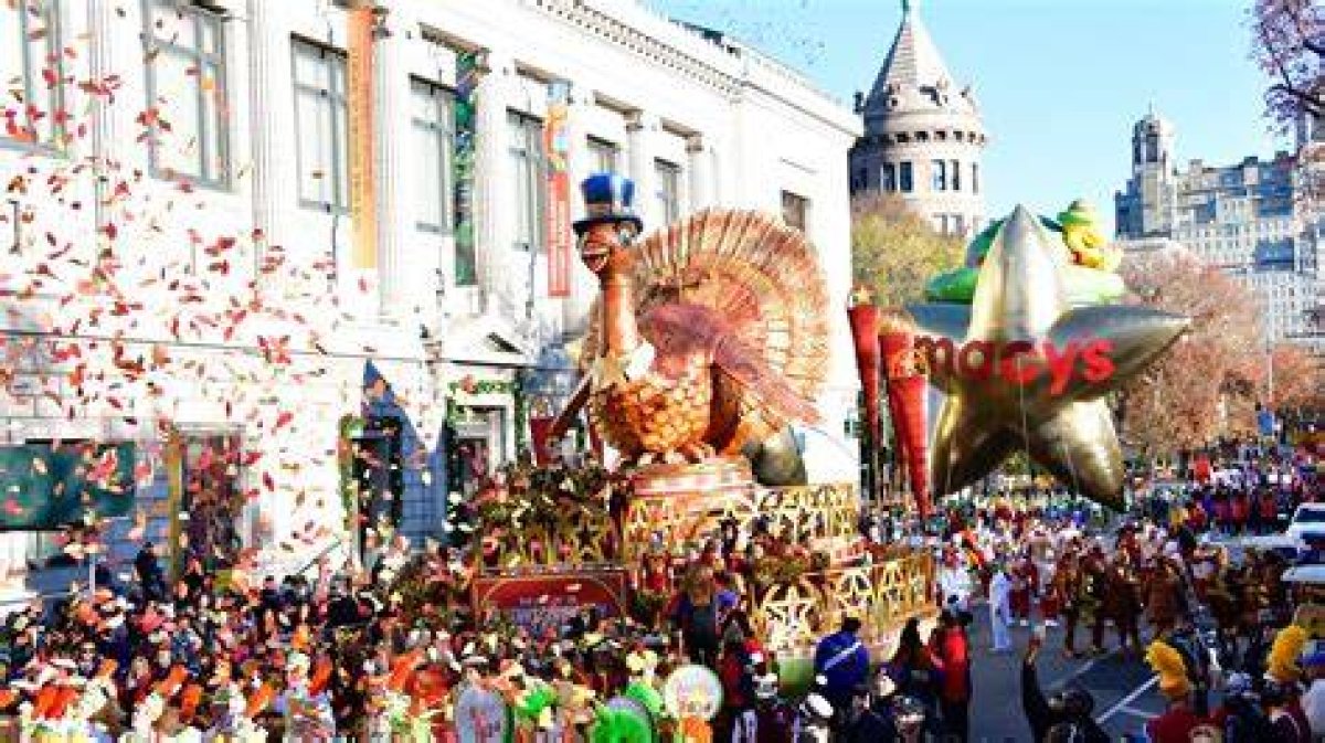 ___ Thanksgiving Day Parade