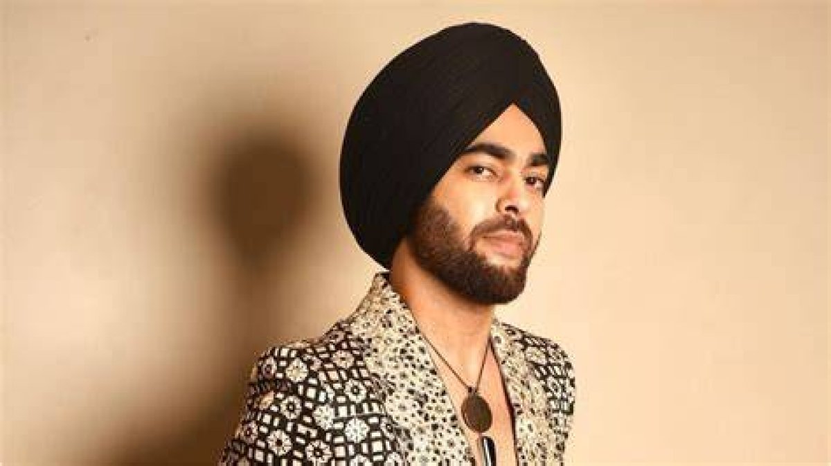 Top 8 Best Punjabi Actors in Bollywood Who Continue to Rule Our Hearts: from Akshay Kumar to Vicky Kaushal