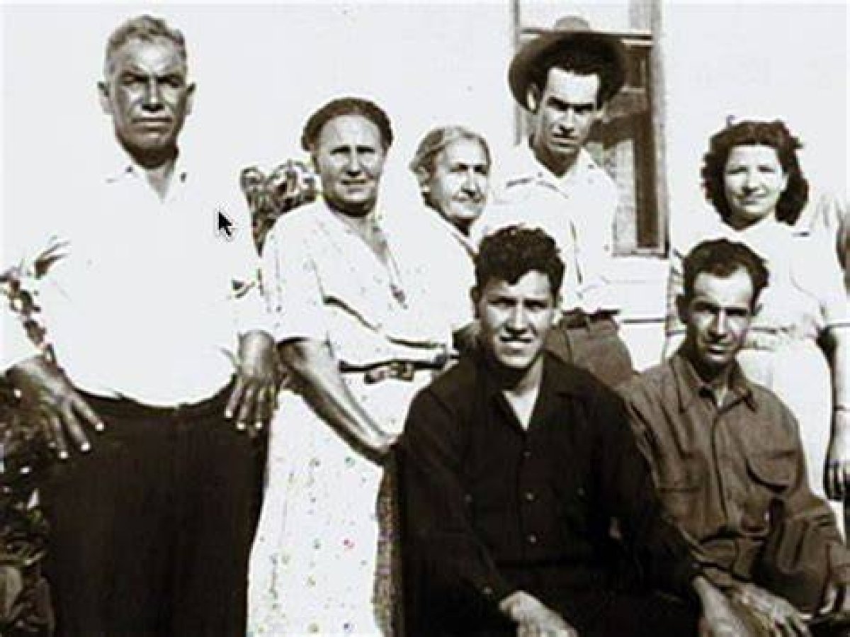 Trace Your Family History | Faces of America