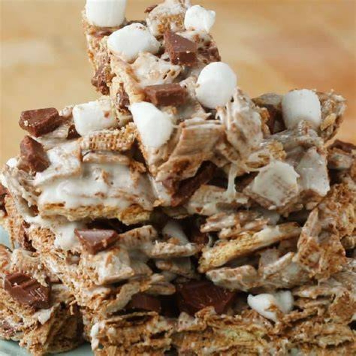 Treats Made from Chocolate Marshmallows and Graham Crackers